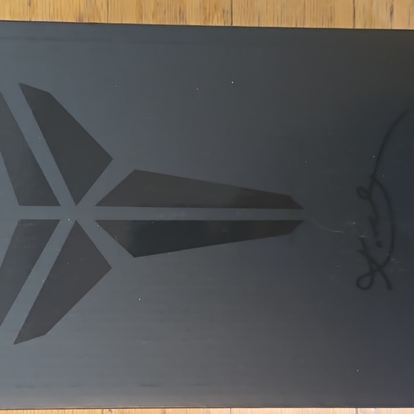 Kobe Bryant Off Court Slides Men's Size 11 Yellow Lightening Black - Picture 9 of 12